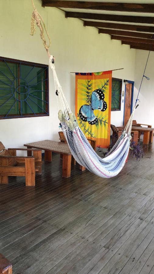 El Pargo Feliz Hotel Montezuma Bagian luar foto